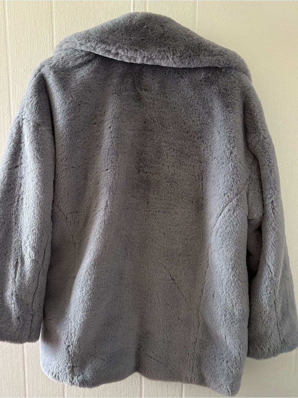 Free People Plush Faux Fur Teddy Jacket in Light Grey - Picture 3 of 6